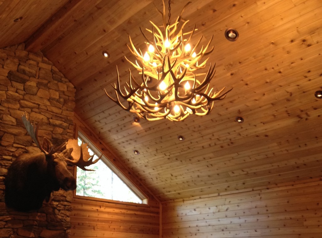 Large Antler Chandeliers - Antler Chandelier